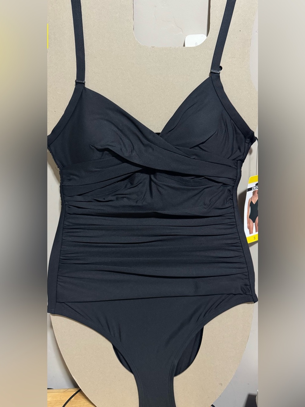 NEW DKNY Women’s One-Piece Swimsuit Adjustable Strap Black Size S, XL